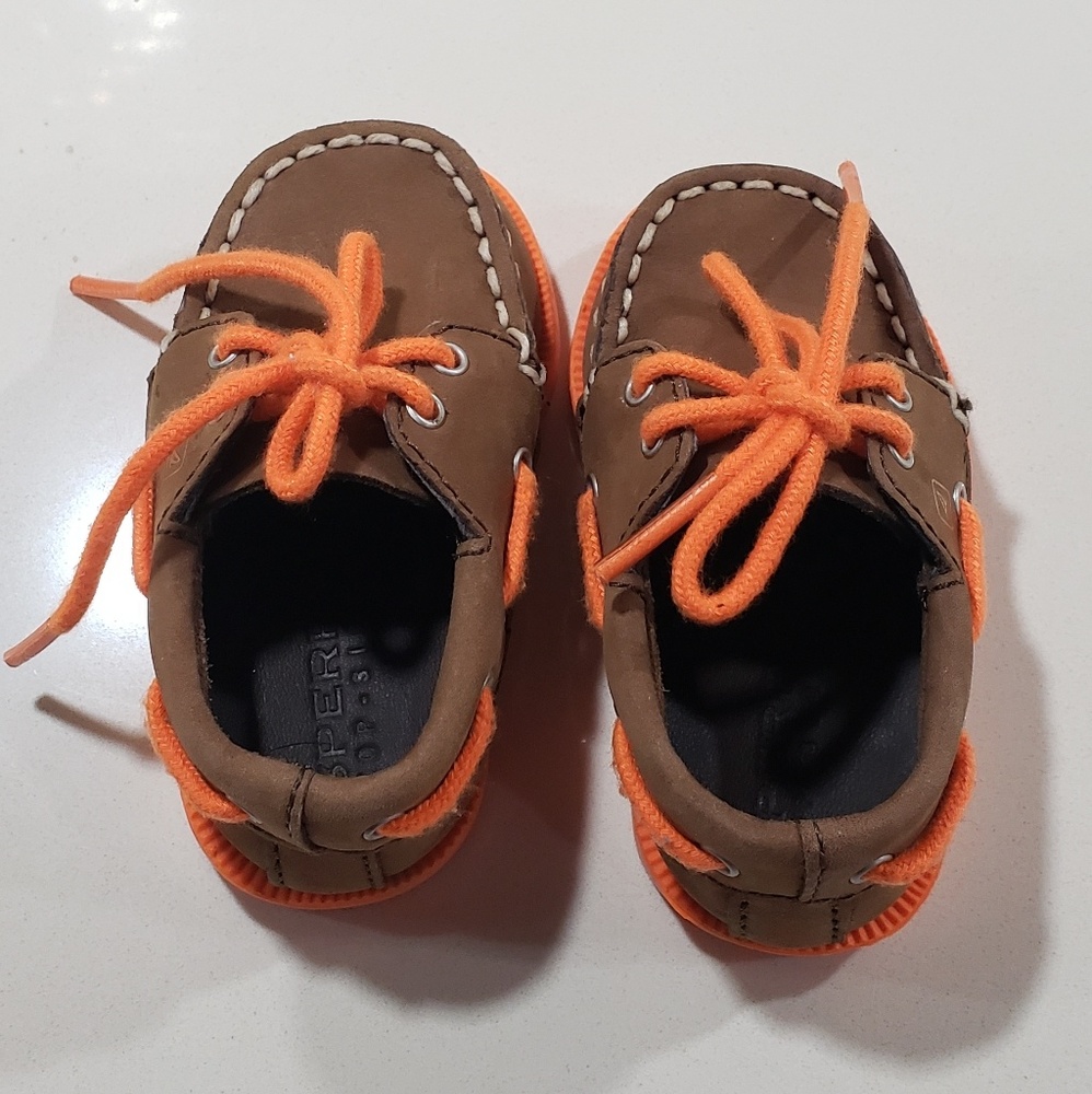Baby sperry